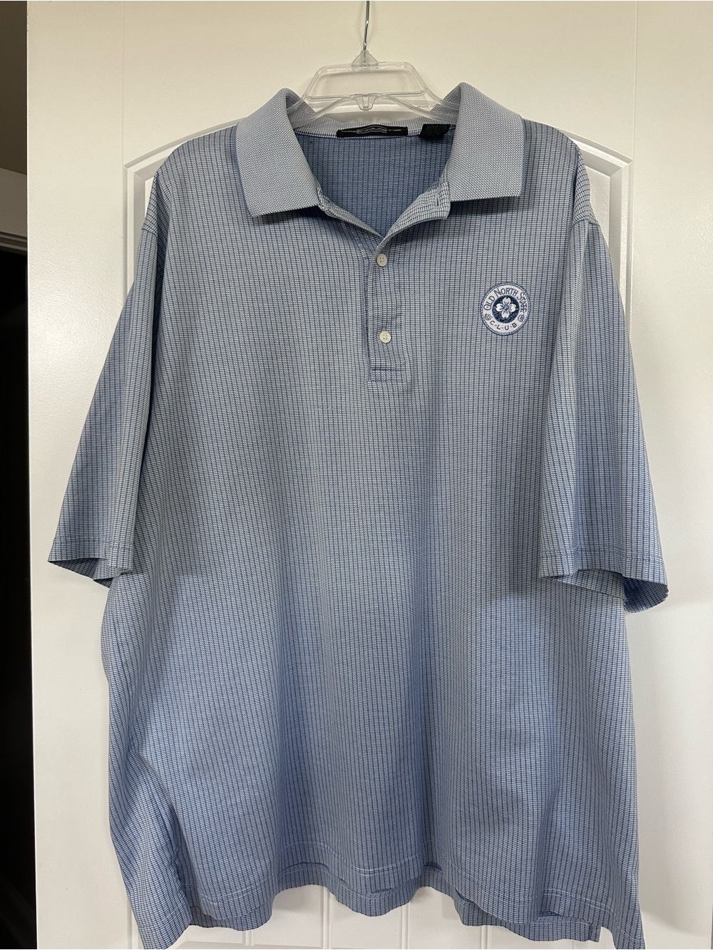 OLD NORTH STATE CLUB Men's Light Blue Pinstripe Polo Shirt with Chest Emblem